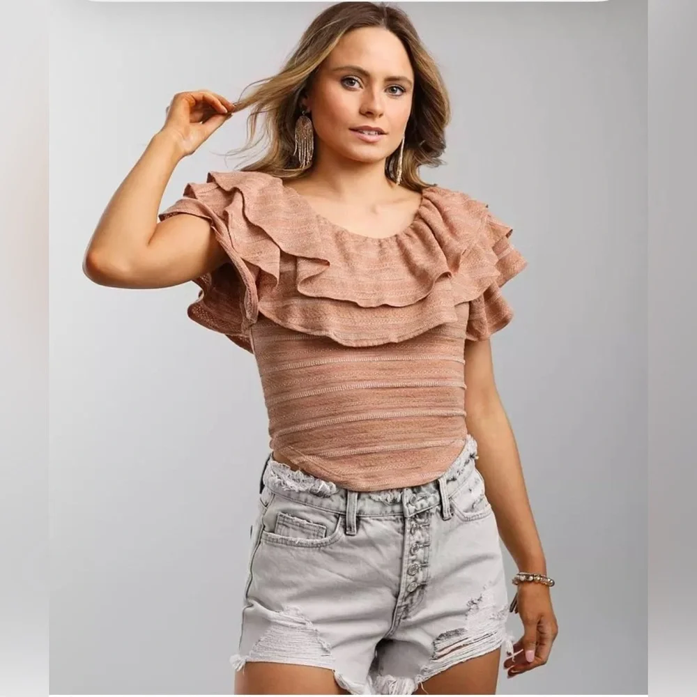 NWT Free People "Heirloom" Slub Knit Ruffle Top in "Doe Combo" Blush Pink size L - Picture 2 of 8